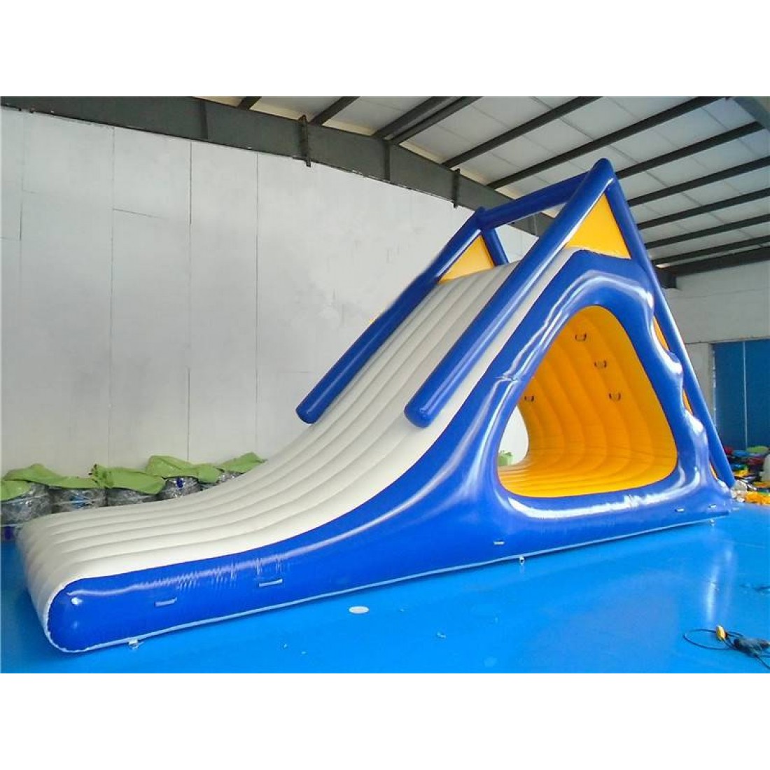 Inflatable Water Slide For Lake.